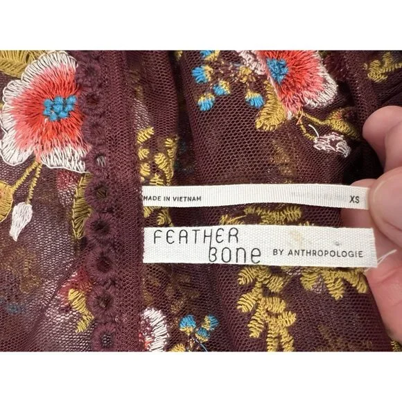 Anthropologie Feather Bone Top XS Size Ruffled Giralda Blouse Embroidery Floral - Picture 5 of 13